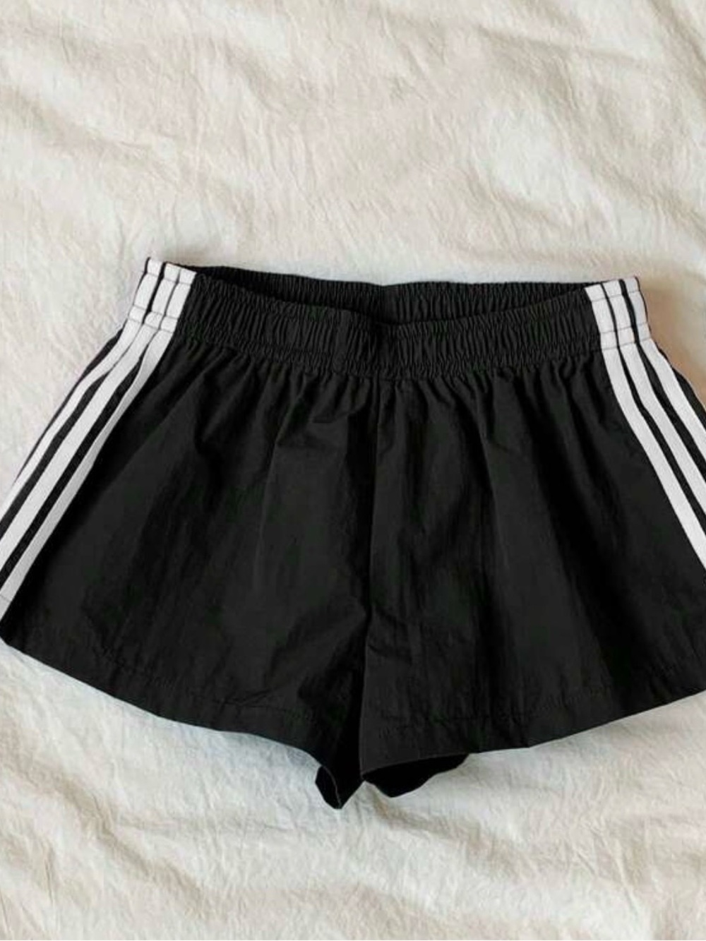 Windbreaker shorts